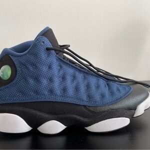 Jordan Men's Navy and Black Sneakers